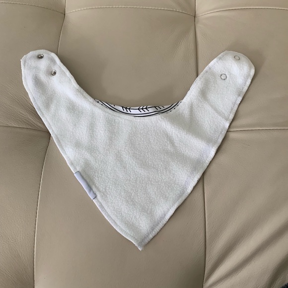 3 for $10 Set of 3 Bandana Bibs - Picture 7 of 7